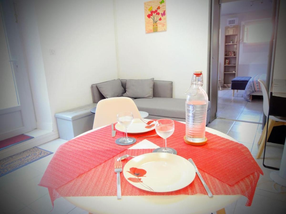 Ferienwohnung Au Petit Marcadal **Sanctuaires, Hopital, Gare** Lourdes Exterior foto